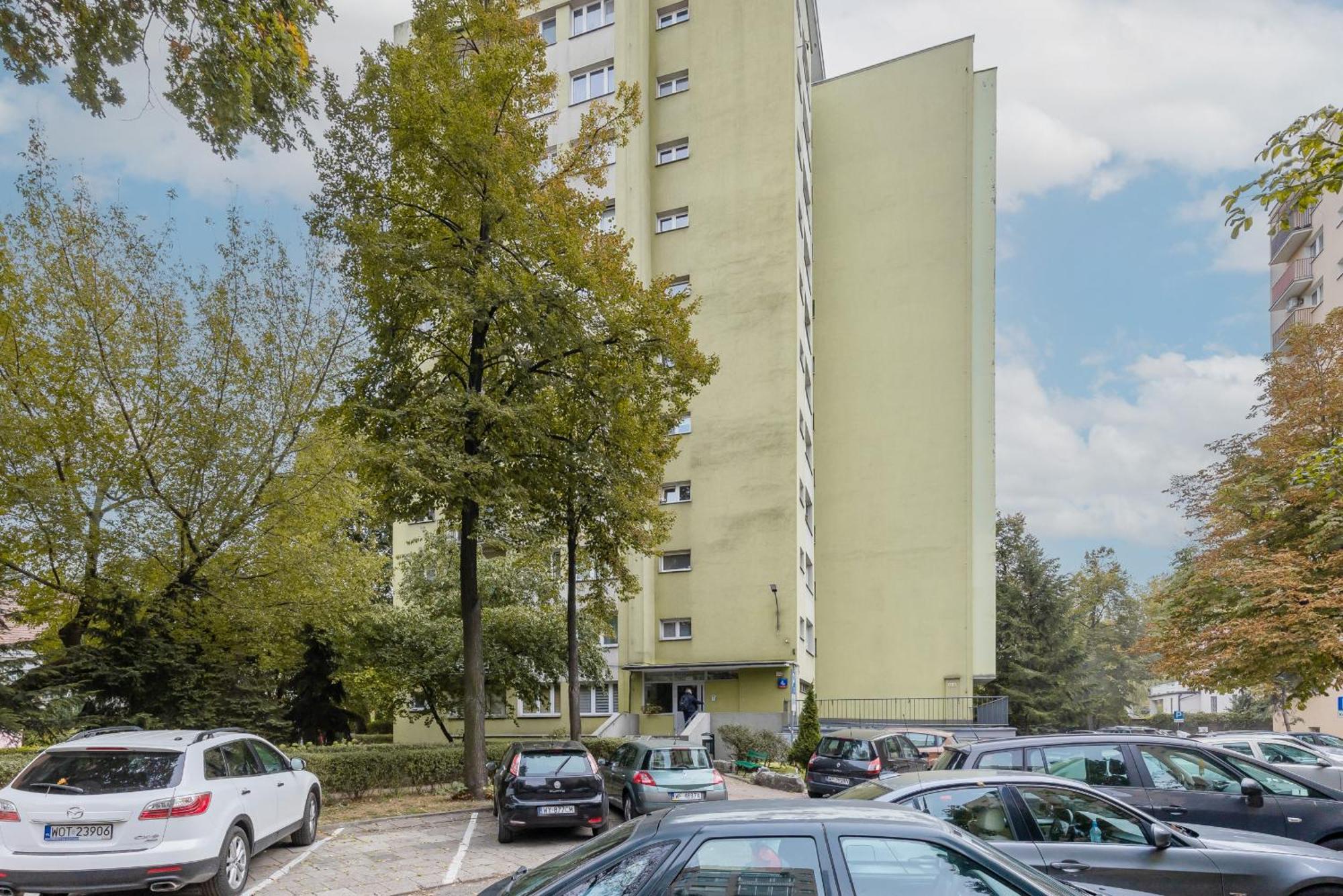 Sweet Lemon Saska Kepa Next To Vistula River By Renters Warszawa